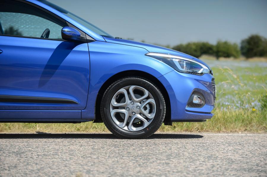 Детали экстерьера Hyundai i20 (IB) 2018 года  (UK) (фото 29 из 40)